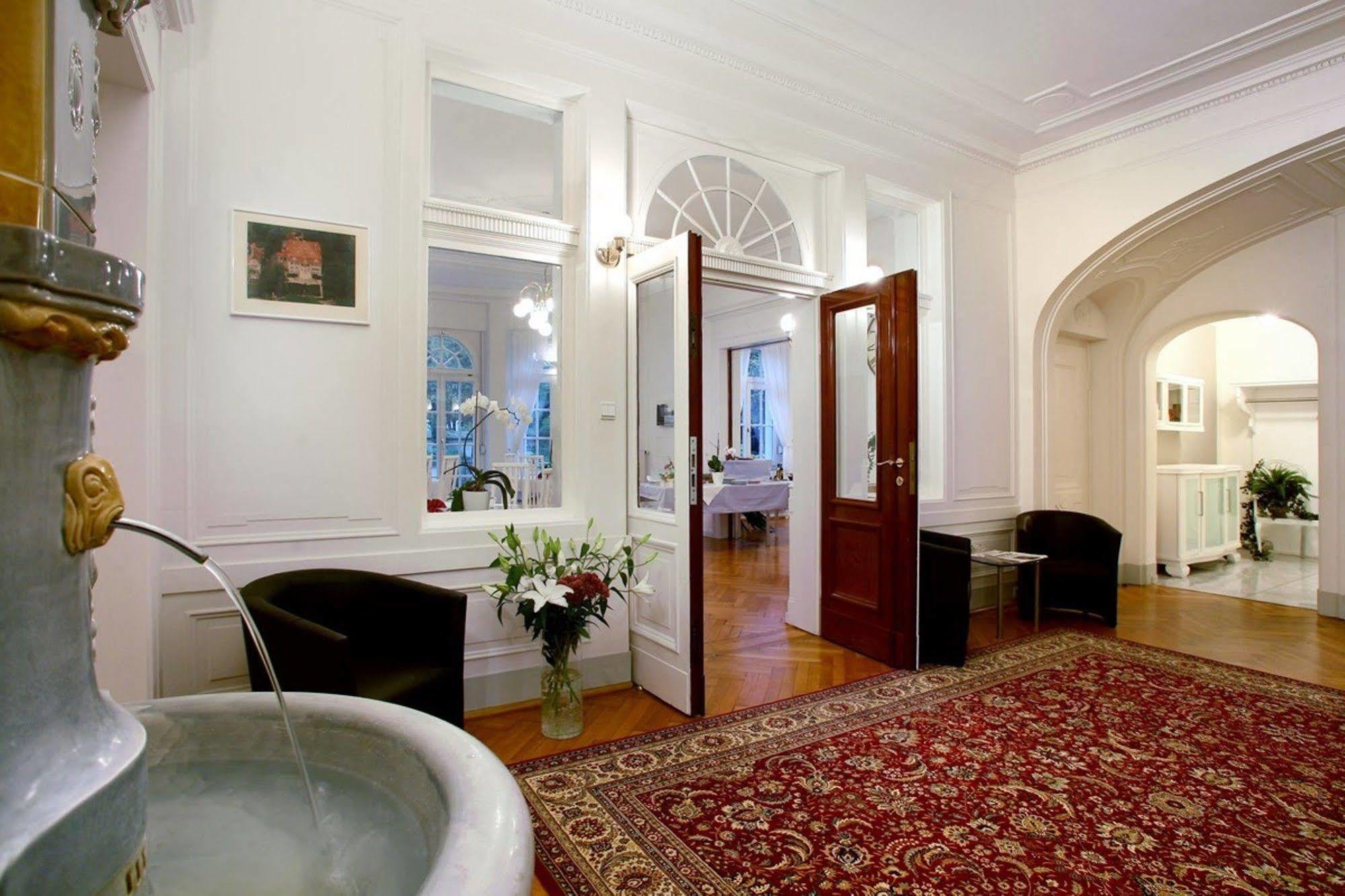 Aparthotel Villa Freisleben Dresden Buitenkant foto