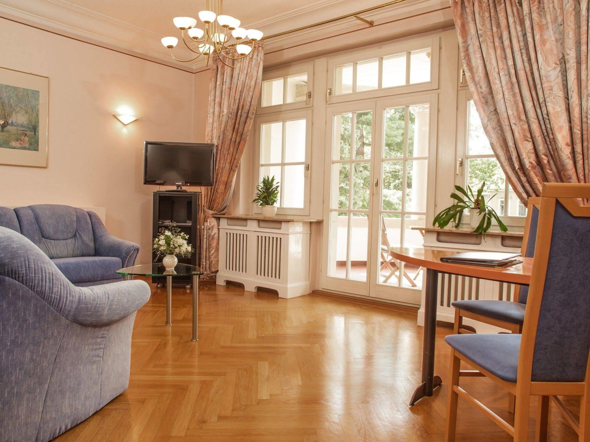 Aparthotel Villa Freisleben Dresden Buitenkant foto