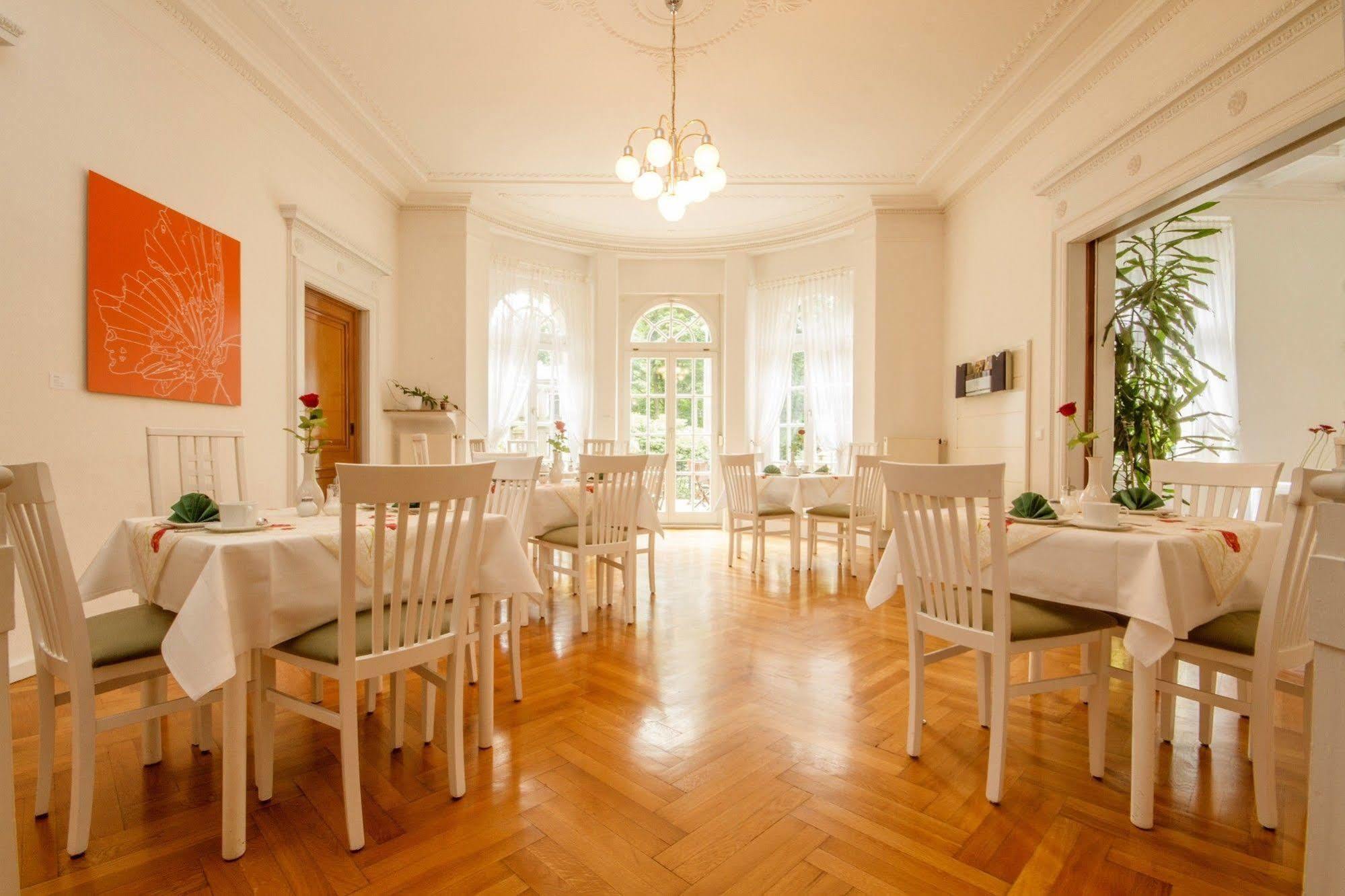 Aparthotel Villa Freisleben Dresden Buitenkant foto